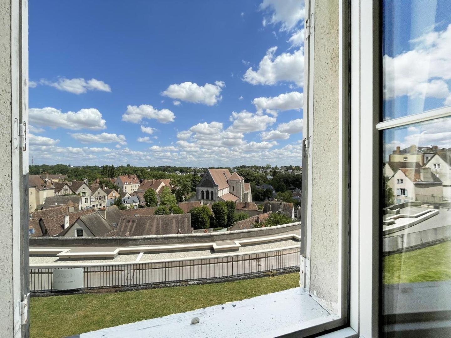 L'horizon - Entree Independante - Parking * Chartres