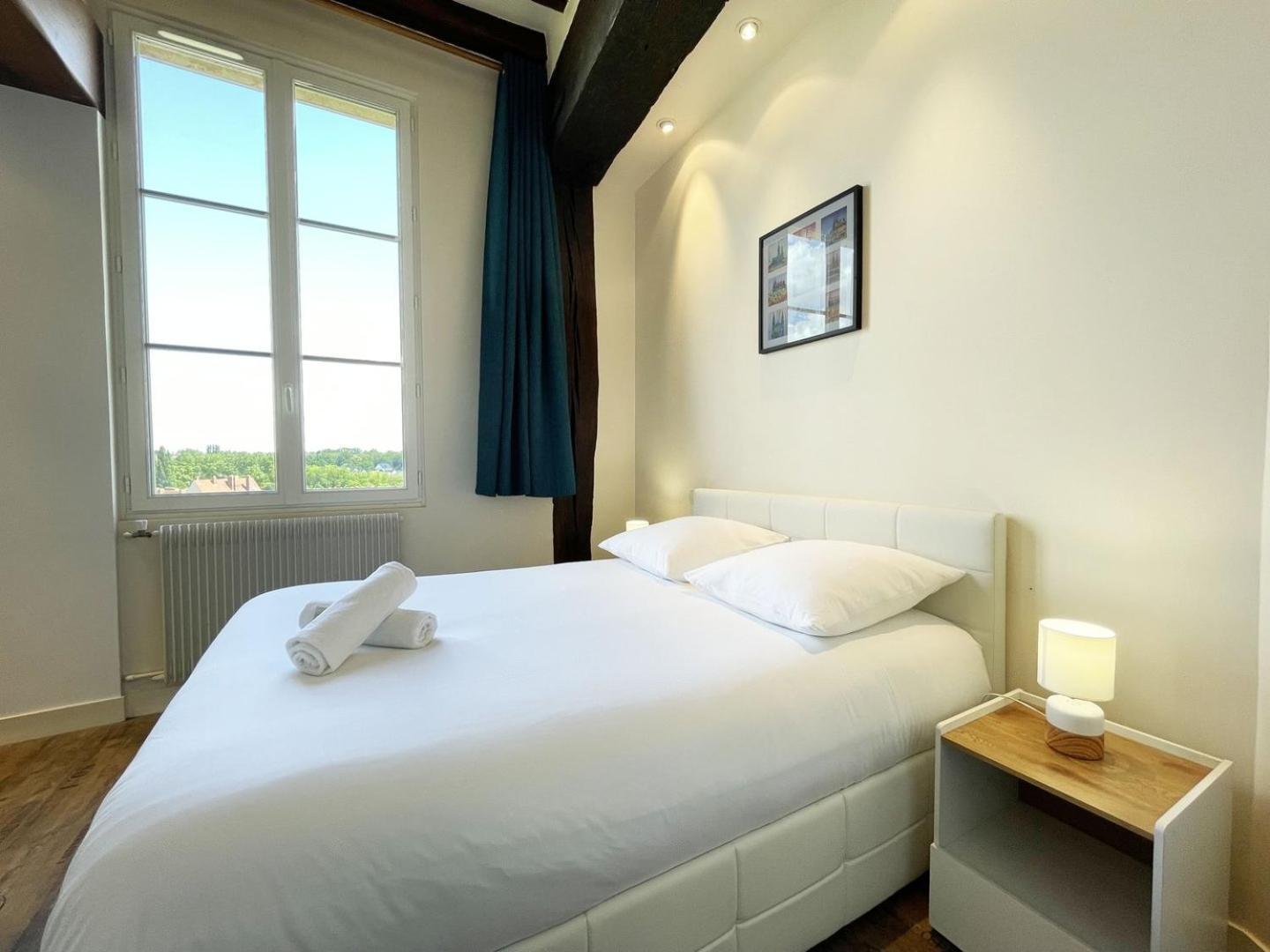 L'horizon - Entree Independante - Parking Apartment Chartres